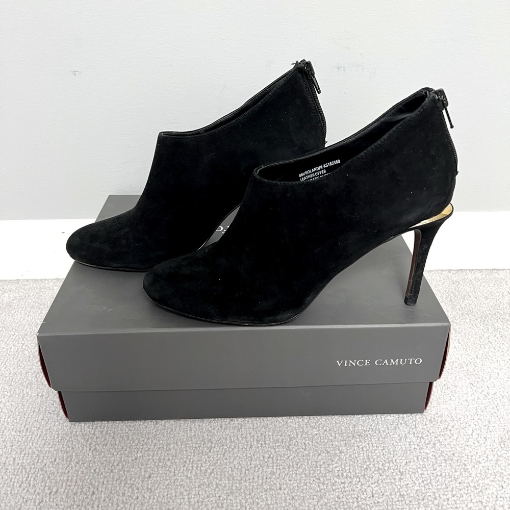 Kensie Black Suede Booties